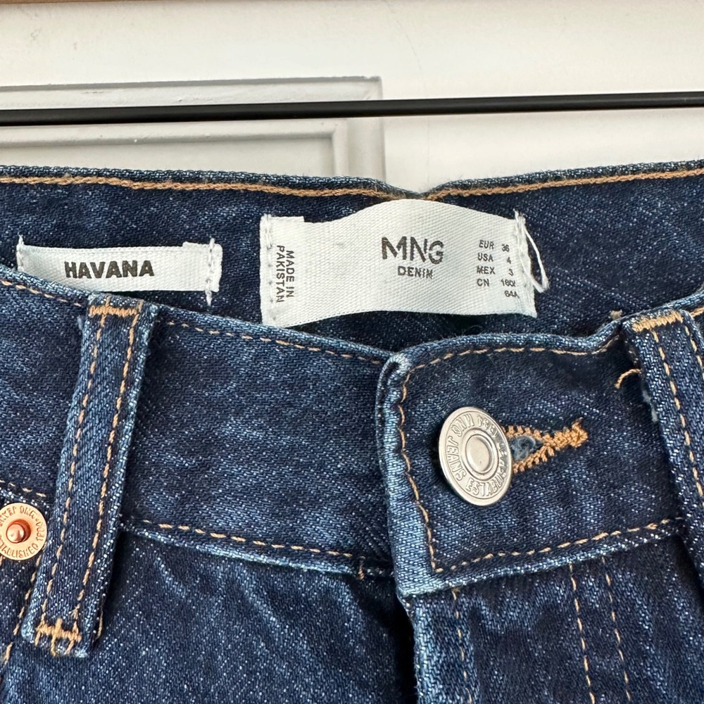 MANGO DENIM HAVANA High Rise Straight Leg Jeans Dark Wash Raw Hem Womens 4 NWOT - Picture 3 of 13